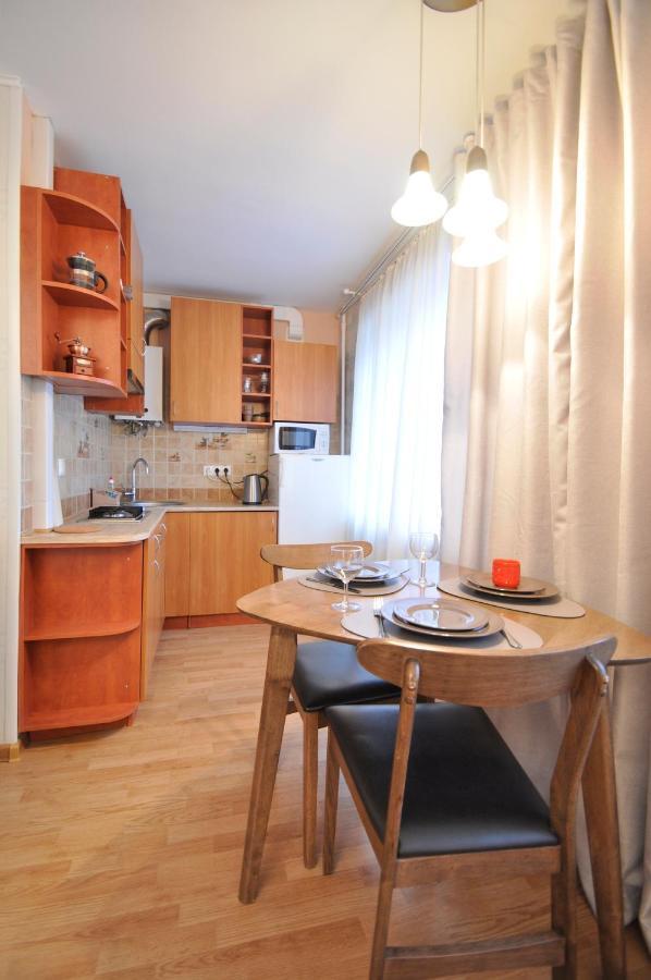 Grafovi Apartments Narwa Zewnętrze zdjęcie